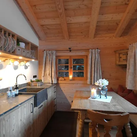 Maier Zum Kirschner فندق