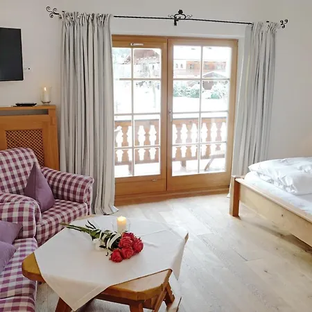 Maier Zum Kirschner فندق