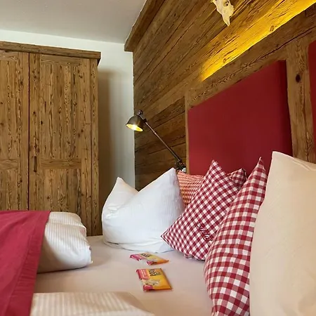 فندق Maier Zum Kirschner Rotta