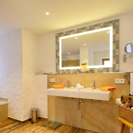 فندق Maier Zum Kirschner Rotta